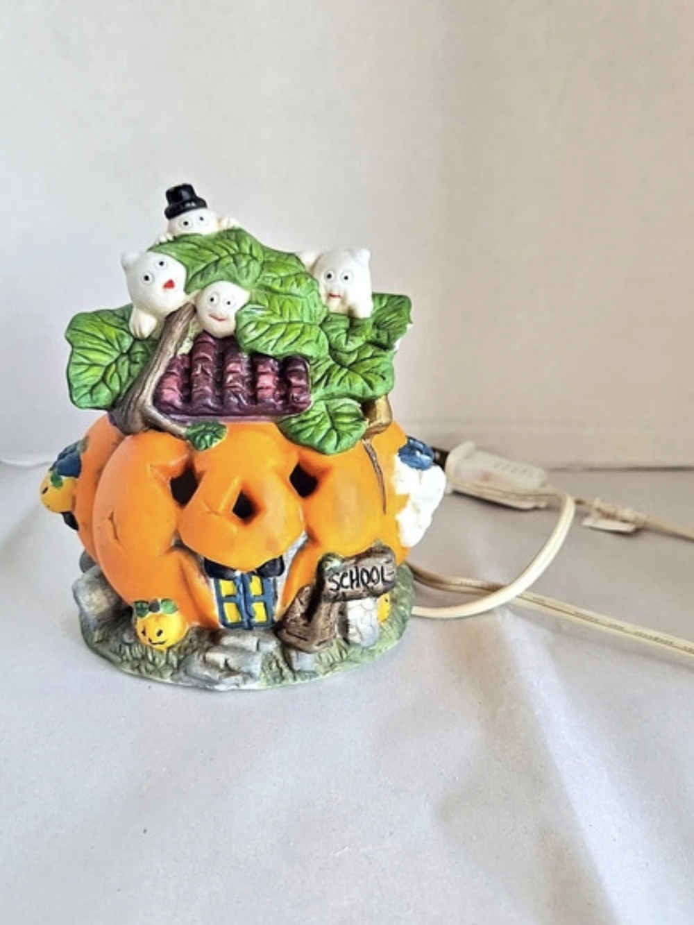Vintage Ceramic Lighted Haunted Pumpkin School House Halloween Decor-Read